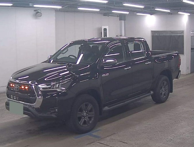 TOYOTA HILUX 4D 4WD